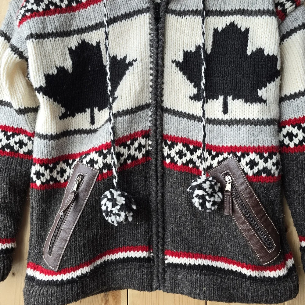 Ecu Arts Canada 100% Wool Zip Up Winter Coat Grey Womens Small - Picture 3 of 9